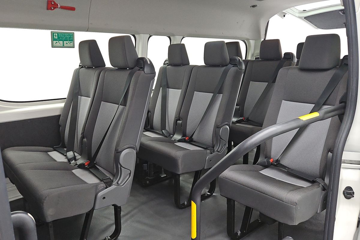 2020 Toyota Hiace Commuter GDH322R ELWB