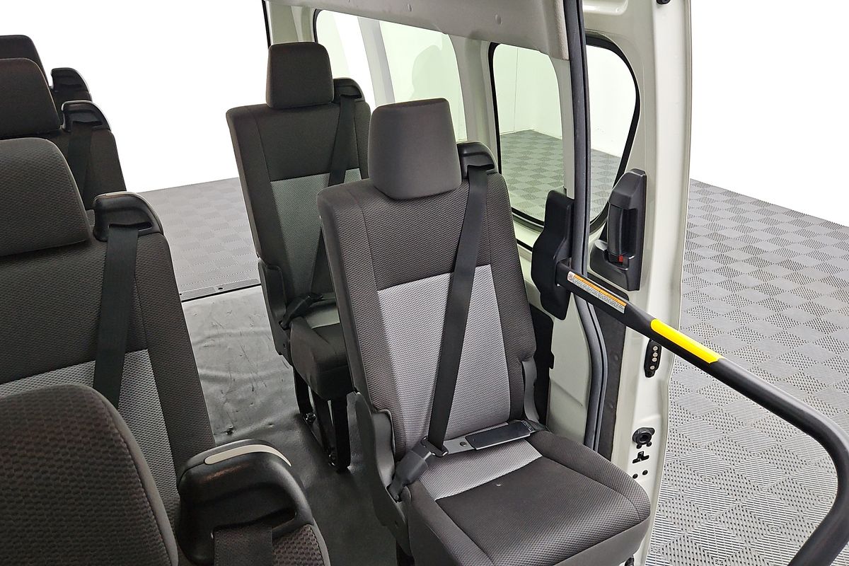 2020 Toyota Hiace Commuter GDH322R ELWB