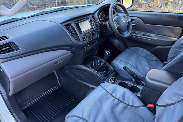 2016 Mitsubishi Triton GLX+ MQ 4X4