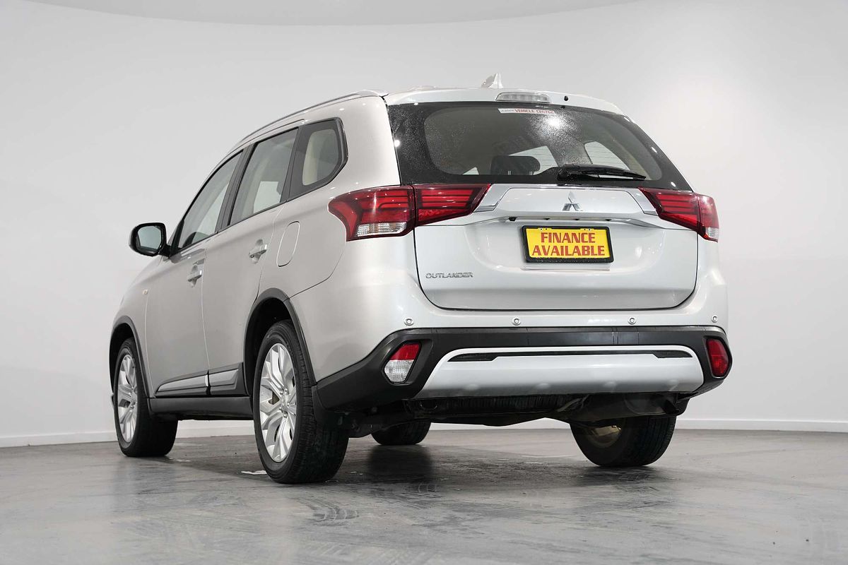 2019 Mitsubishi Outlander ES ADAS ZL