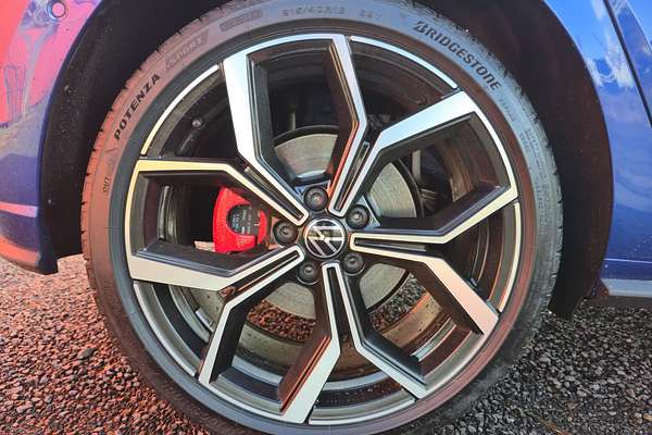 2025 Volkswagen Polo GTI AE