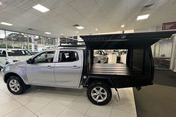2025 Isuzu D-MAX LS-M 4X4
