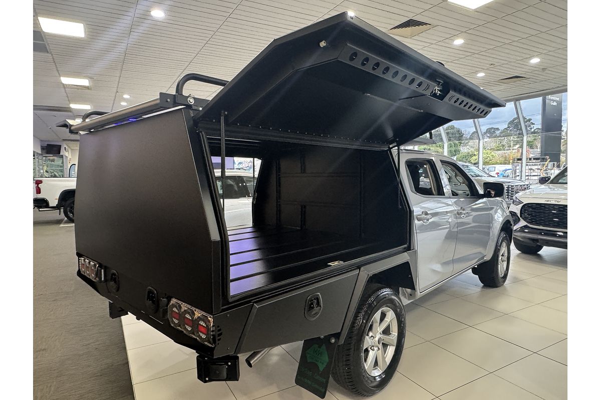 2025 Isuzu D-MAX LS-M 4X4