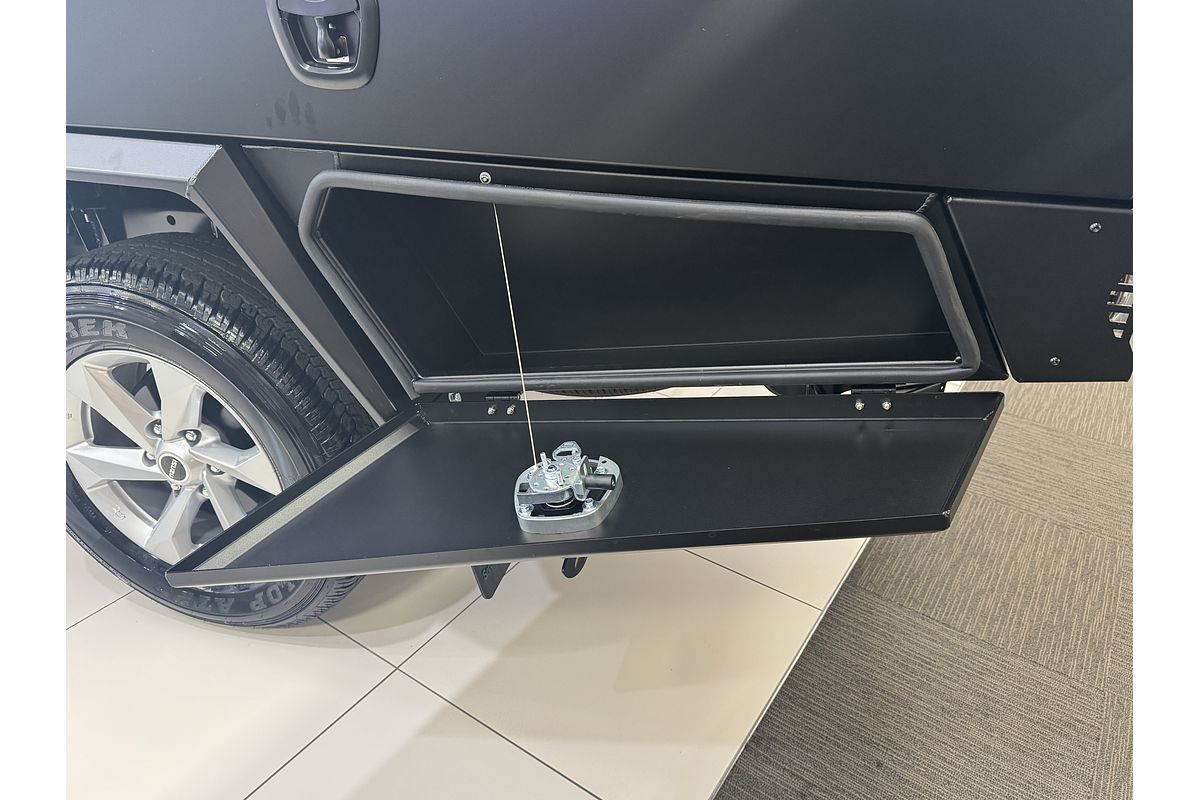 2025 Isuzu D-MAX LS-M 4X4