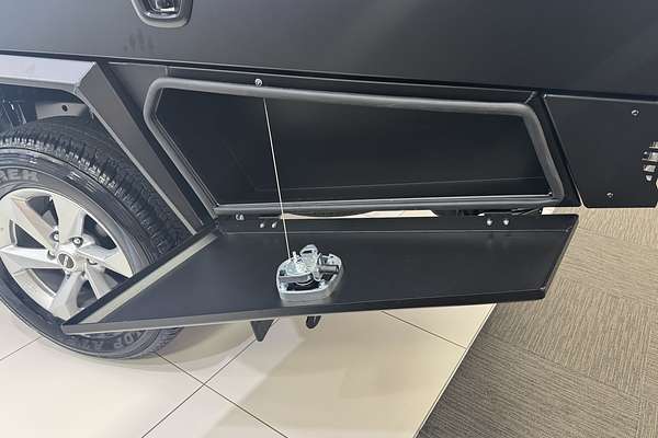 2025 Isuzu D-MAX LS-M 4X4