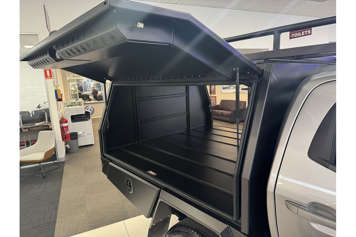 2025 Isuzu D-MAX LS-M 4X4