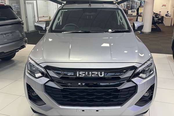 2025 Isuzu D-MAX LS-M 4X4