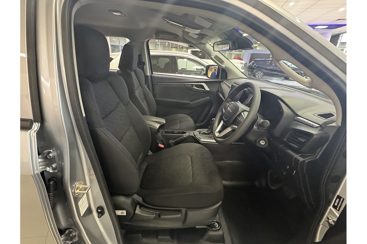 2025 Isuzu D-MAX LS-M 4X4