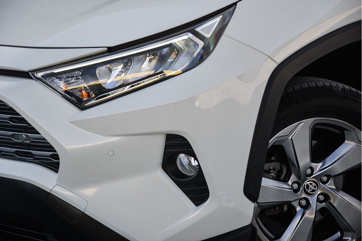 2020 Toyota RAV4 GXL MXAA52R