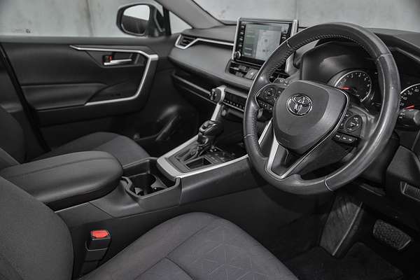 2020 Toyota RAV4 GXL MXAA52R