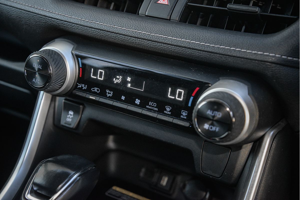 2020 Toyota RAV4 GXL MXAA52R