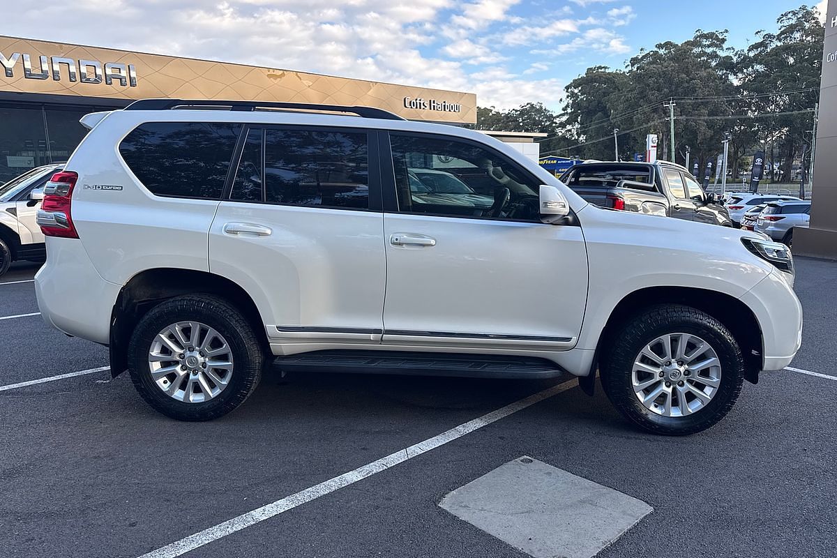 2017 Toyota Landcruiser Prado Altitude GDJ150R