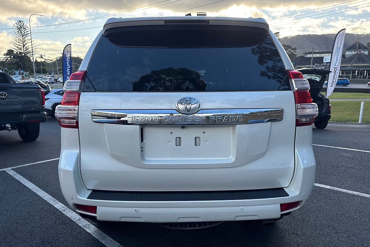 2017 Toyota Landcruiser Prado Altitude GDJ150R