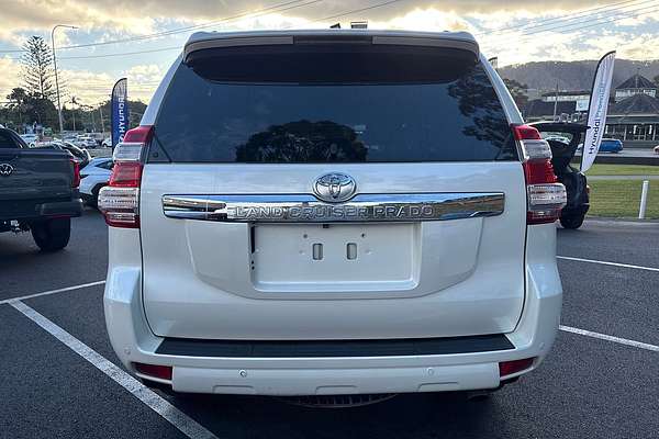 2017 Toyota Landcruiser Prado Altitude GDJ150R