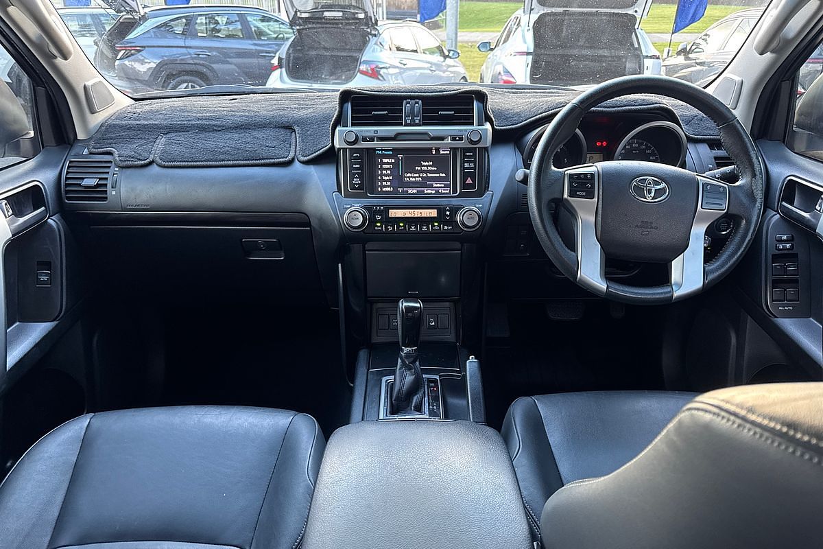 2017 Toyota Landcruiser Prado Altitude GDJ150R