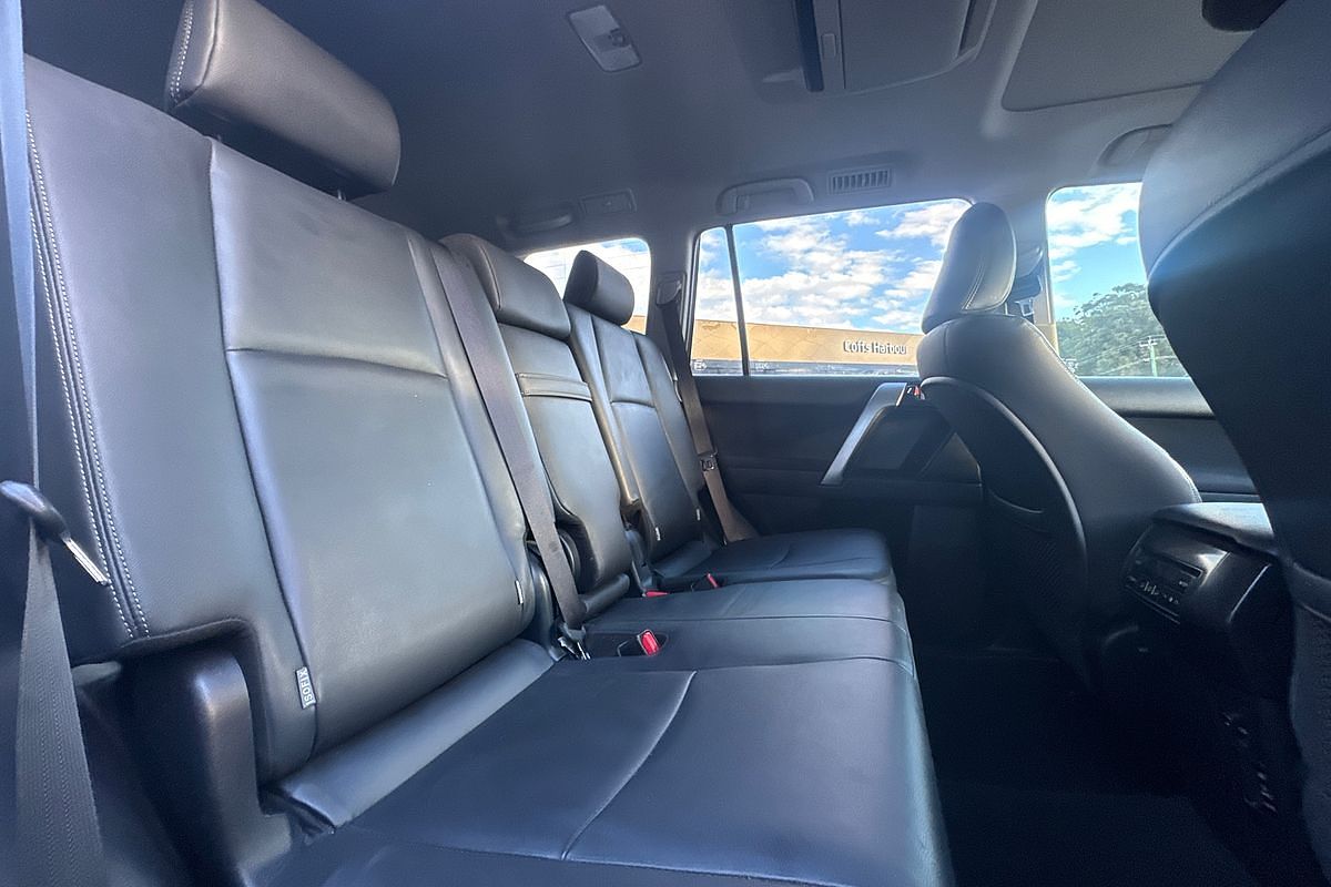 2017 Toyota Landcruiser Prado Altitude GDJ150R