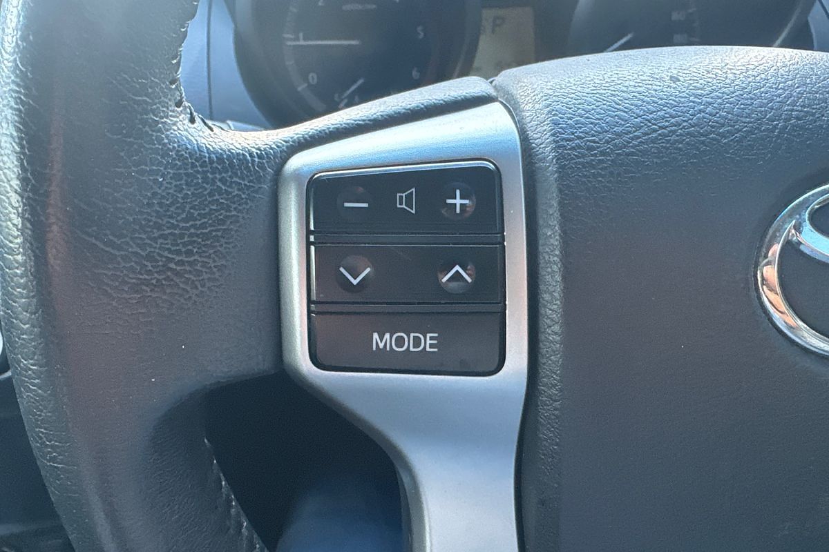 2017 Toyota Landcruiser Prado Altitude GDJ150R