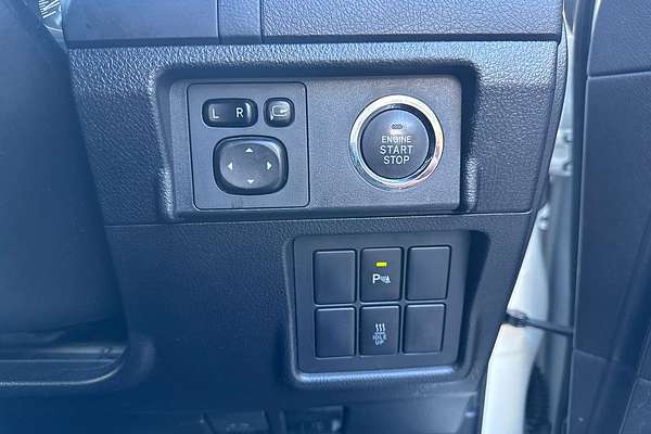 2017 Toyota Landcruiser Prado Altitude GDJ150R