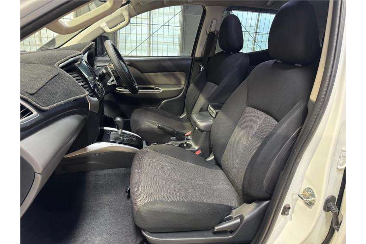 2017 Mitsubishi Triton GLS MQ 4X4
