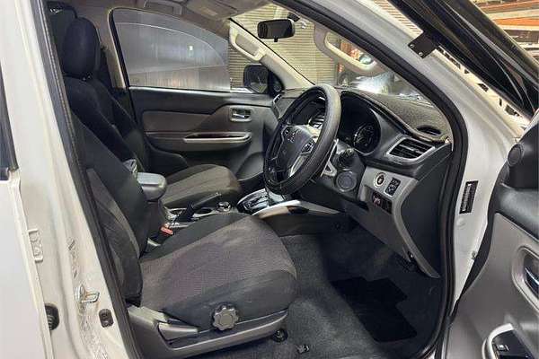 2017 Mitsubishi Triton GLS MQ 4X4