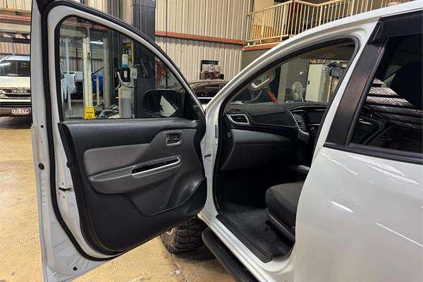2017 Mitsubishi Triton GLS MQ 4X4