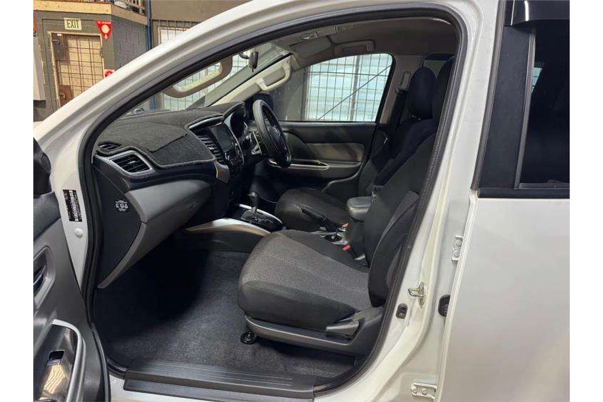 2017 Mitsubishi Triton GLS MQ 4X4