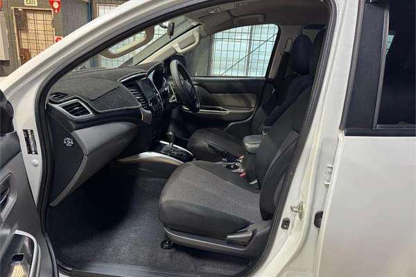 2017 Mitsubishi Triton GLS MQ 4X4