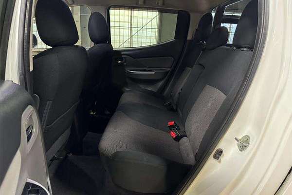 2017 Mitsubishi Triton GLS MQ 4X4