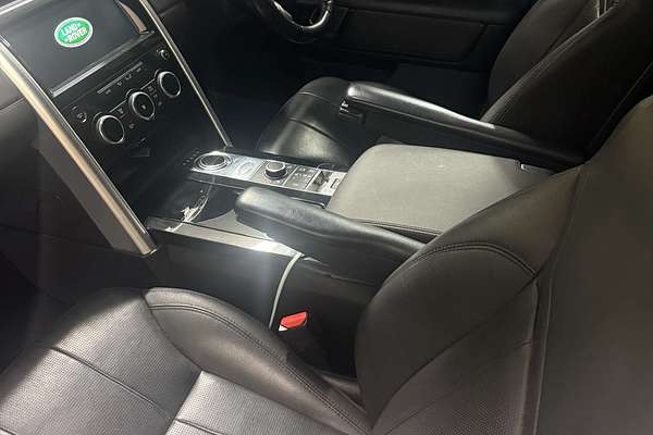 2018 Land Rover Discovery SD4 HSE Series 5