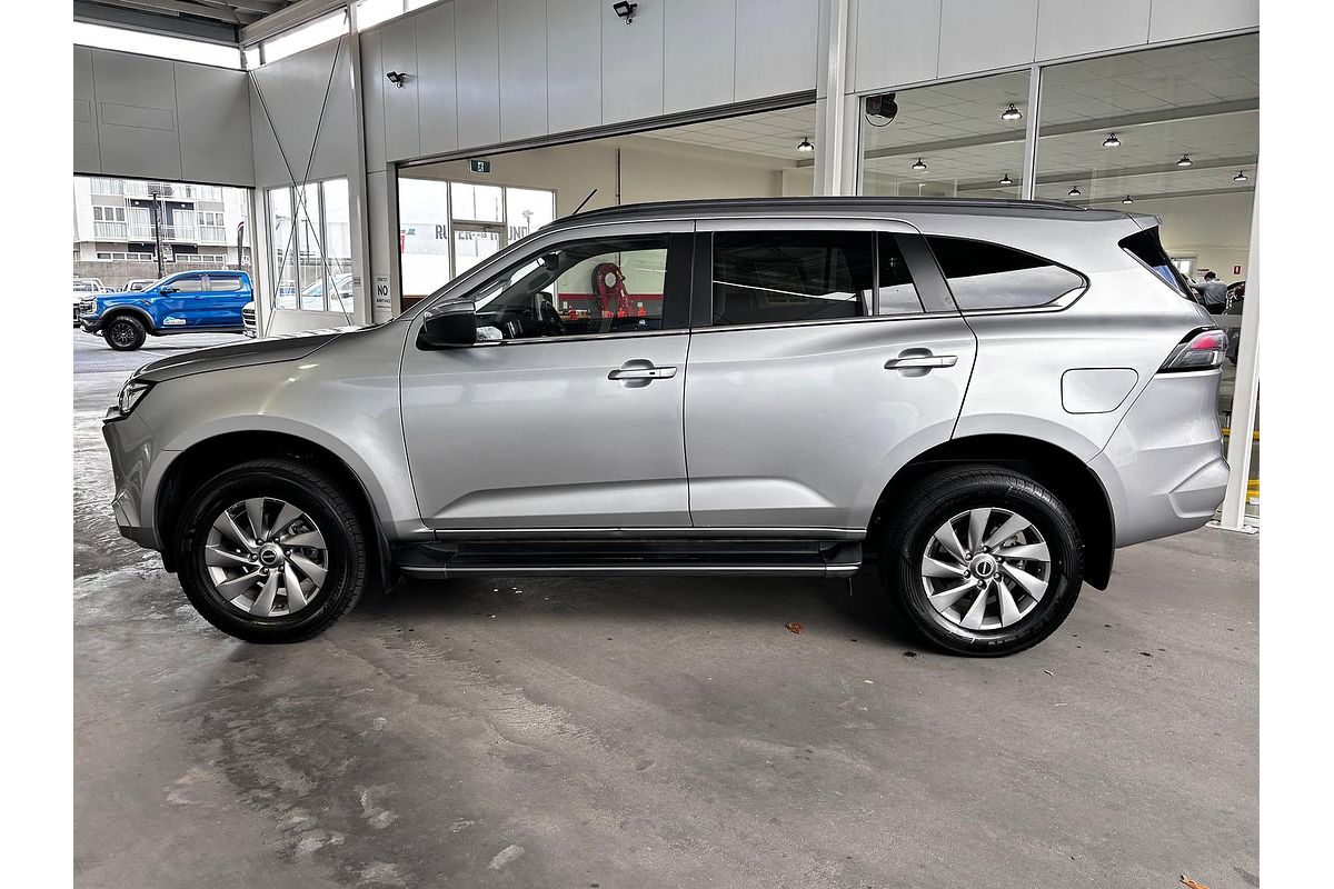 2023 Isuzu MU-X LS-U