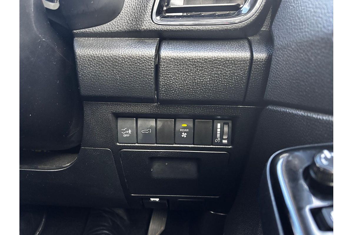 2023 Isuzu MU-X LS-U