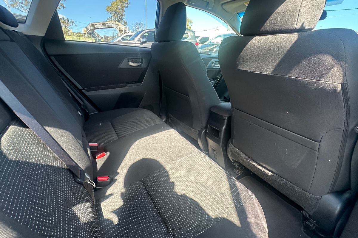 2016 Toyota Corolla Ascent Sport ZRE182R