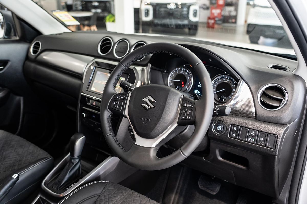 2024 Suzuki Vitara Turbo LY Series II