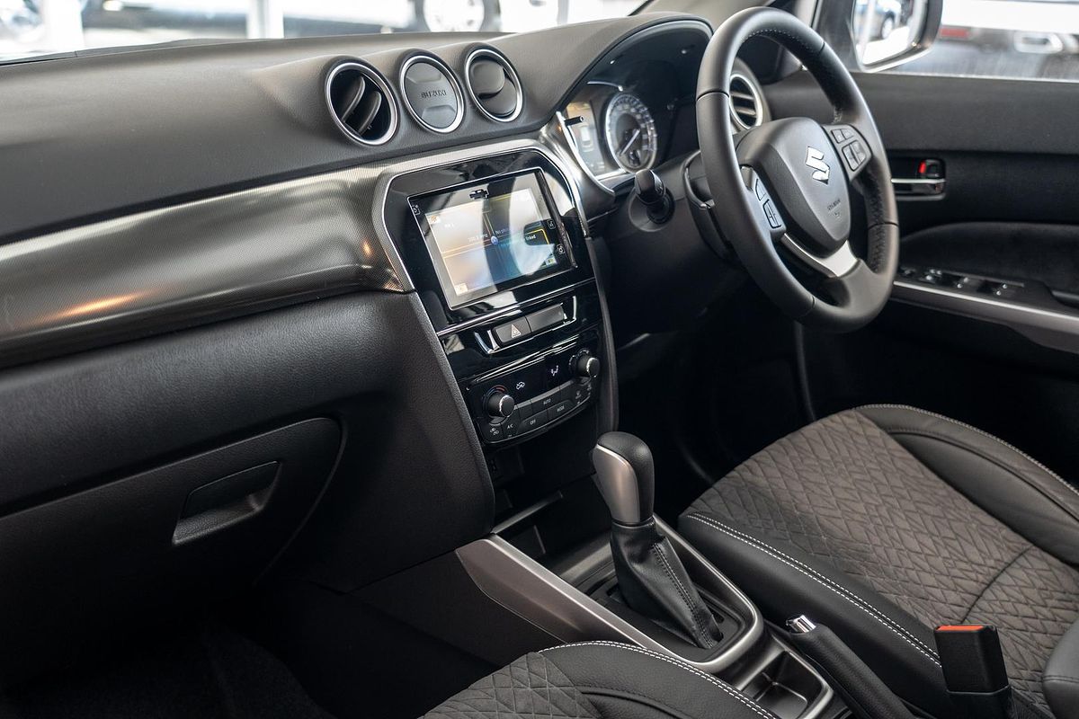 2024 Suzuki Vitara Turbo LY Series II