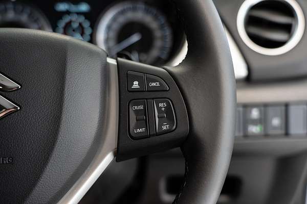 2024 Suzuki Vitara Turbo LY Series II