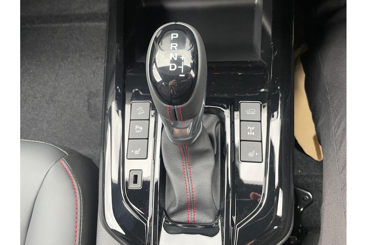 2025 Isuzu D-MAX X-TERRAIN 4X4