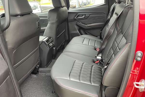2025 Isuzu D-MAX X-TERRAIN 4X4