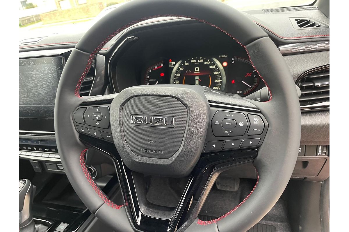 2025 Isuzu D-MAX X-TERRAIN 4X4