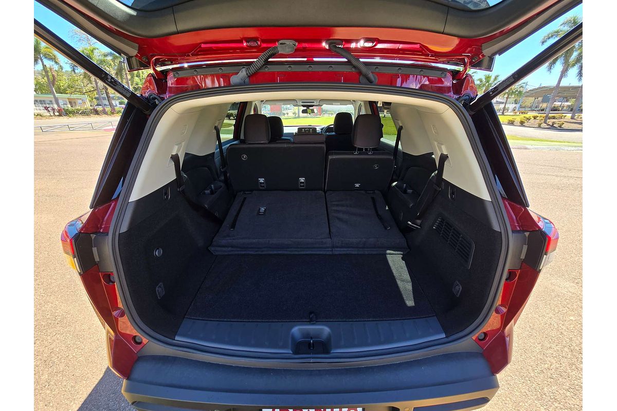 2024 Nissan Pathfinder ST-L R53