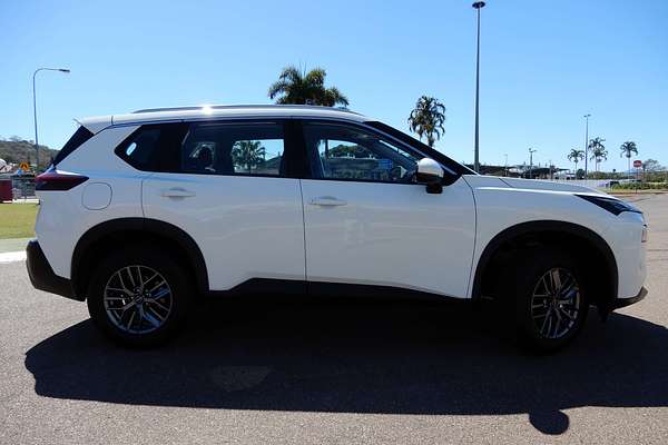 2024 Nissan X-TRAIL ST T33