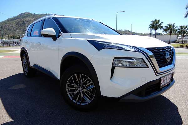 2024 Nissan X-TRAIL ST T33