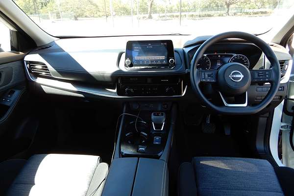 2024 Nissan X-TRAIL ST T33