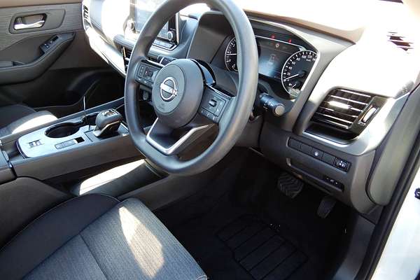 2024 Nissan X-TRAIL ST T33