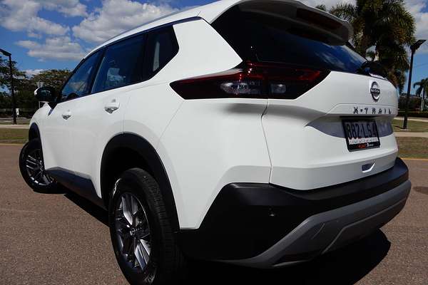 2024 Nissan X-TRAIL ST T33