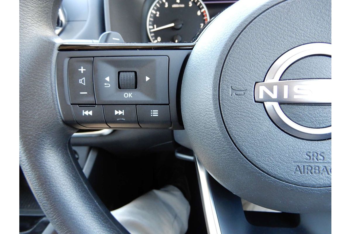 2024 Nissan X-TRAIL ST T33