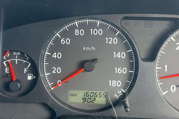 2010 Nissan Patrol DX GU 7