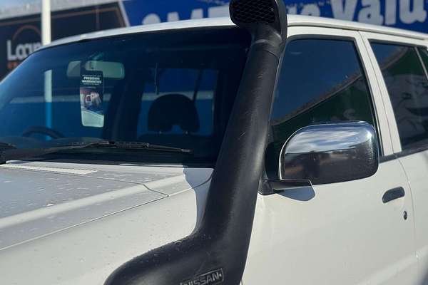 2010 Nissan Patrol DX GU 7