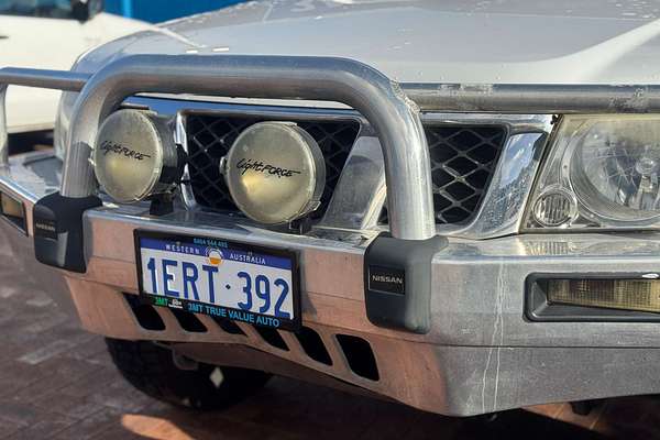 2010 Nissan Patrol DX GU 7