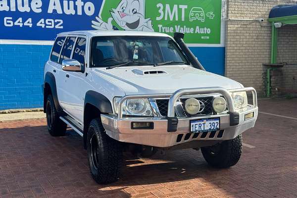 2010 Nissan Patrol DX GU 7