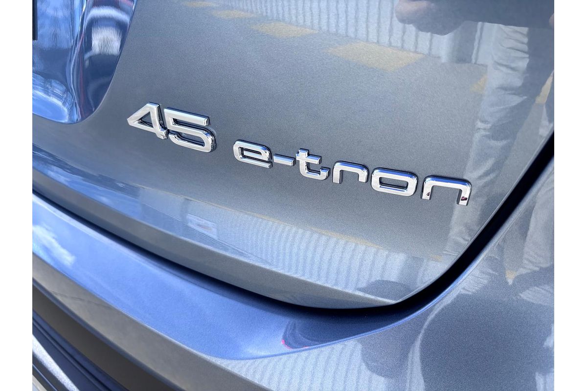2025 Audi Q4 e-tron 45 F4